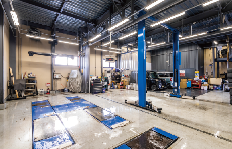 自社認証工場完備で安心対応